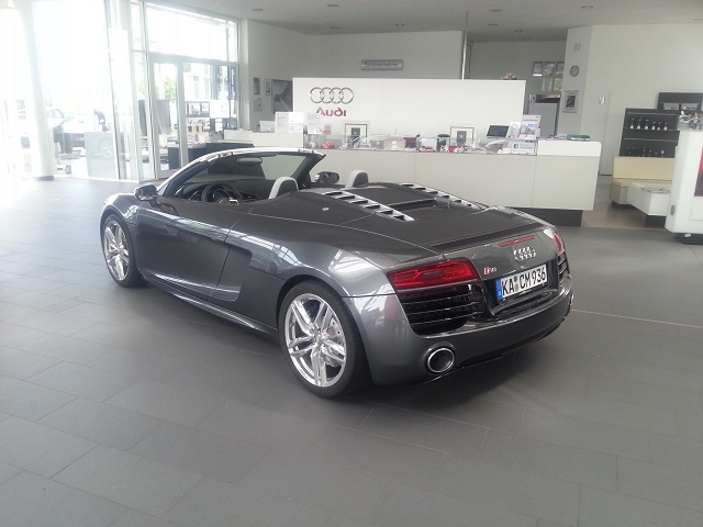 Audi R8 V10 Spyder